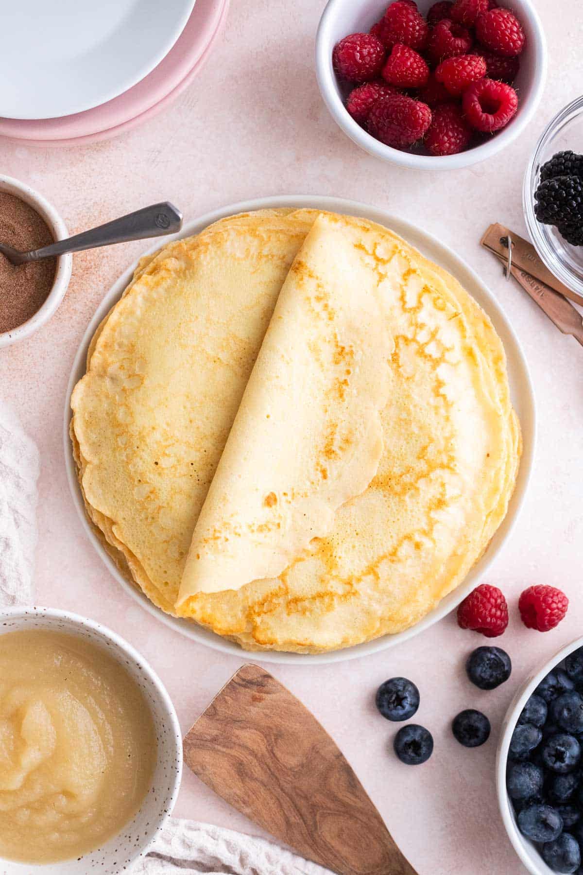 Pfannkuchen sur une assiette.