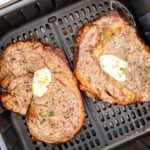 Steak de côte de boeuf à la friteuse à air