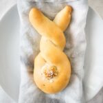 Petits Roulés de Pâques Maison en Forme de Lapin