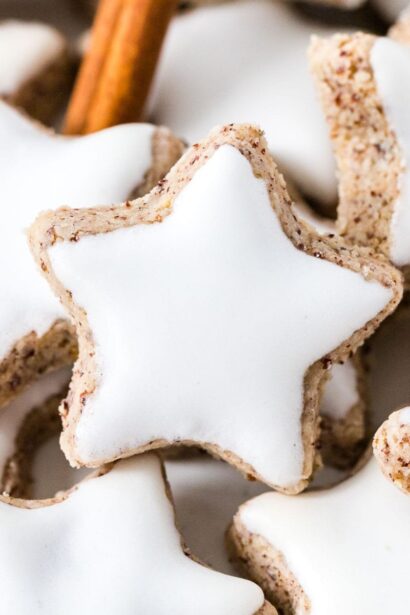 Étoiles à la cannelle