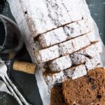 Gâteau au chocolat noir et au vin rouge