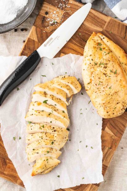 Poitrine de poulet à la friteuse à air