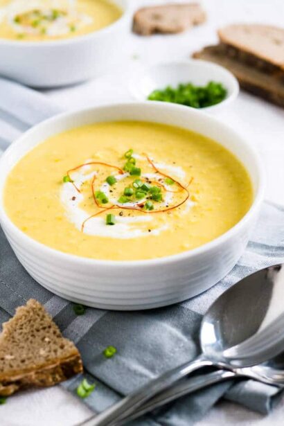 Soupe de maïs à la crème et au curry