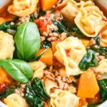 Recette de Soupe aux Tortellinis aux Épinards
