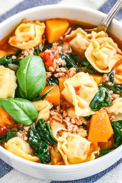 Recette de Soupe aux Tortellinis aux Épinards